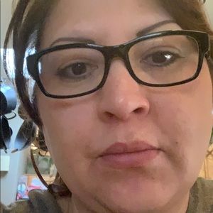 Meet your Posher, Frances